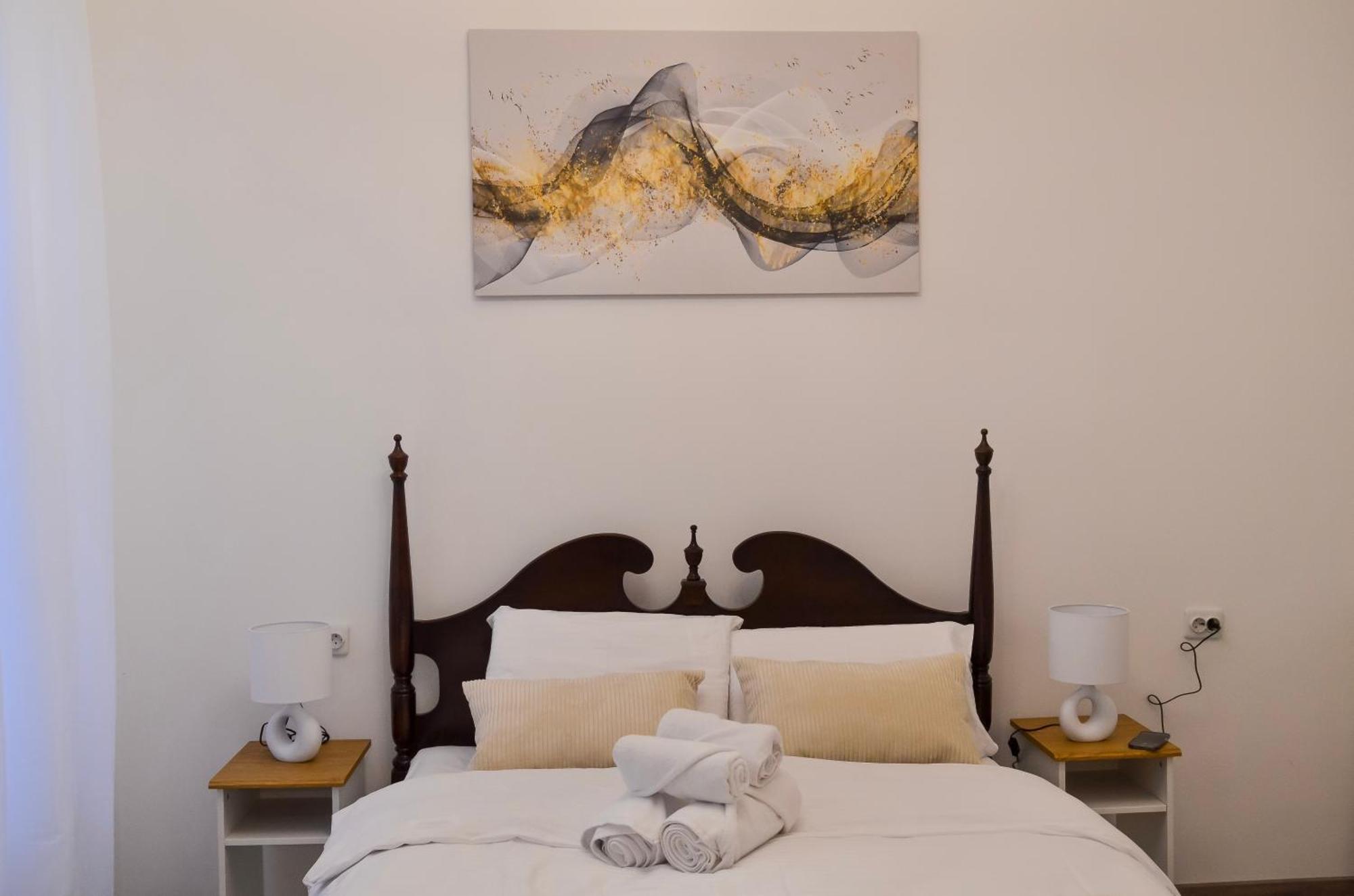 Main Street Retreat Apartment With Free Parking 사라예보 외부 사진