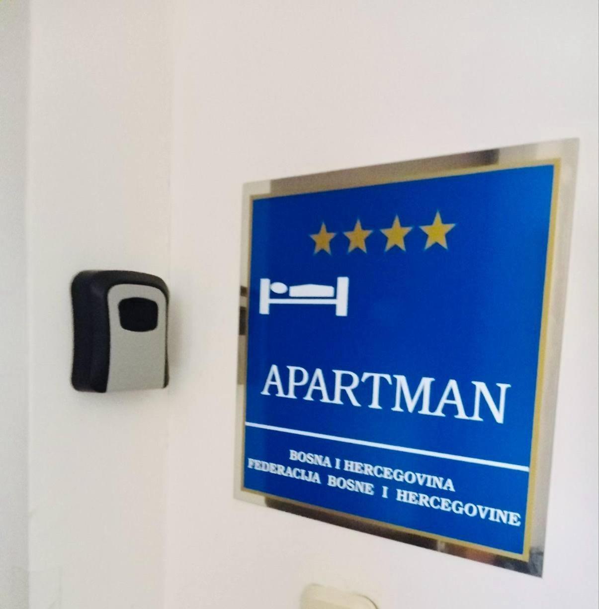 Main Street Retreat Apartment With Free Parking 사라예보 외부 사진